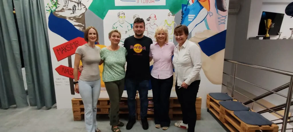 Predsjednik-kluba-Andrija-Palicka-i-upravni-odbor-